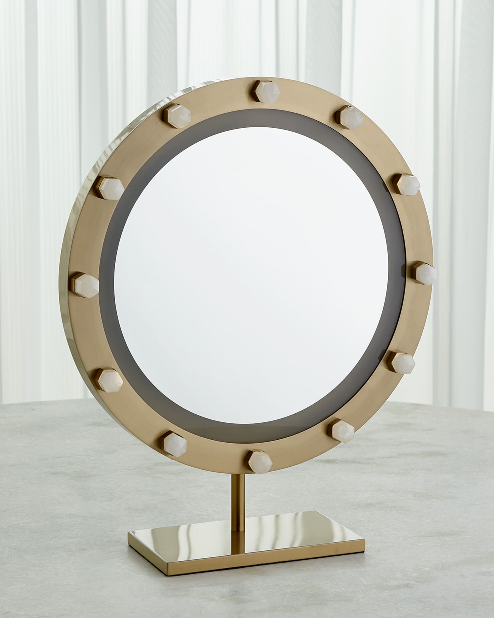 Ring light mirror for dressing table cheap
