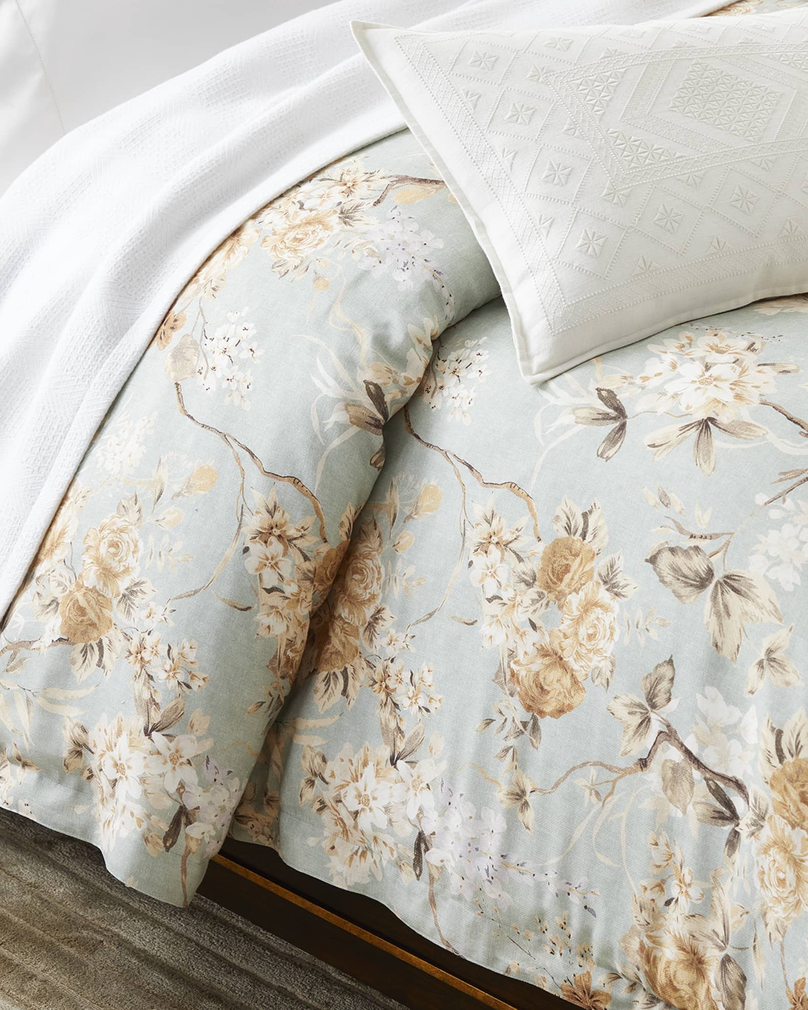 Luxury Comforters & Duvet Covers at Neiman Marcus