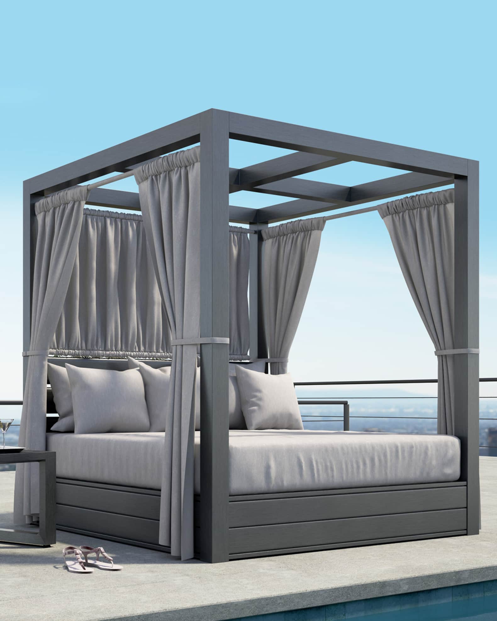 Four poster 2024 outdoor daybed