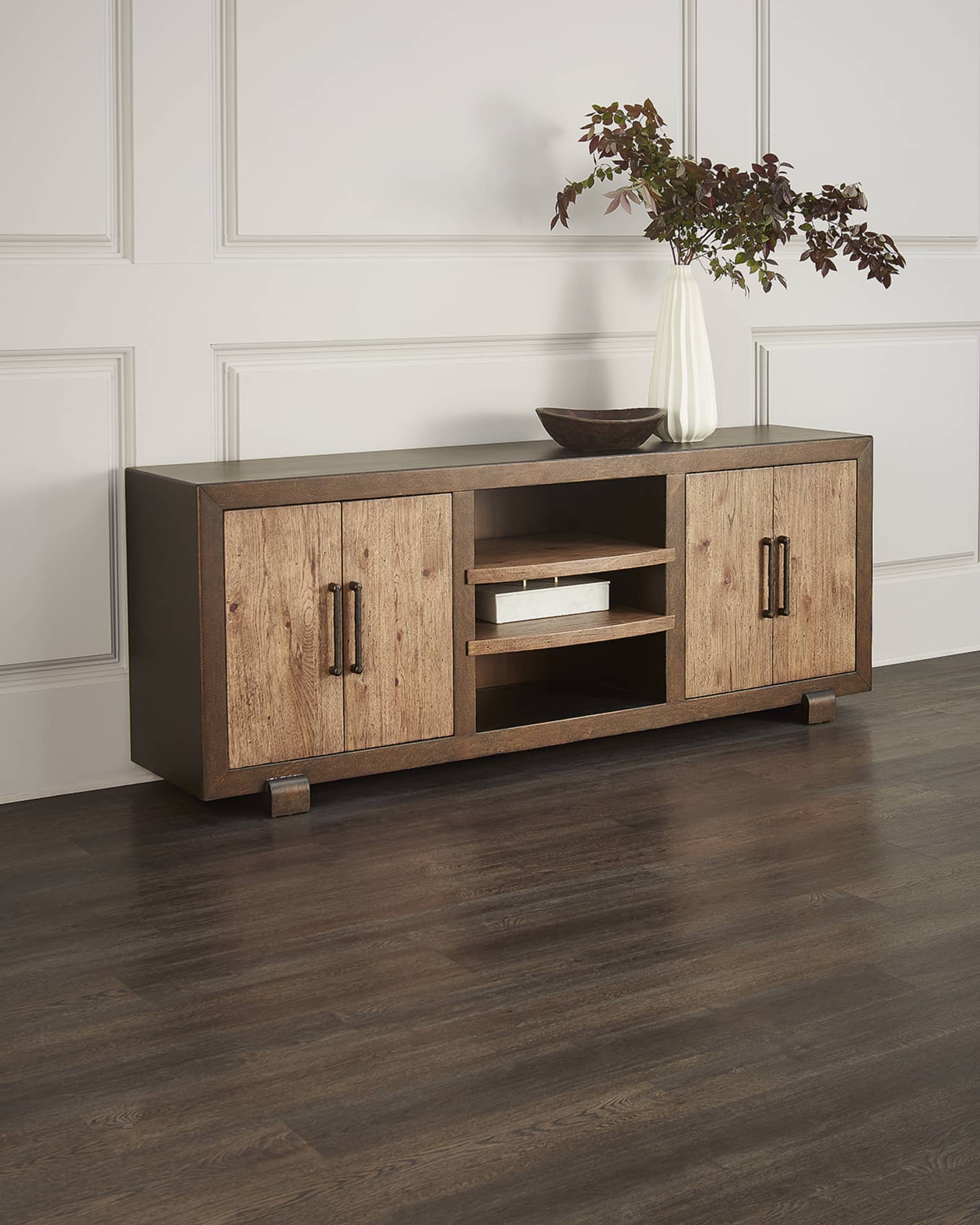 Hooker entertainment shop console