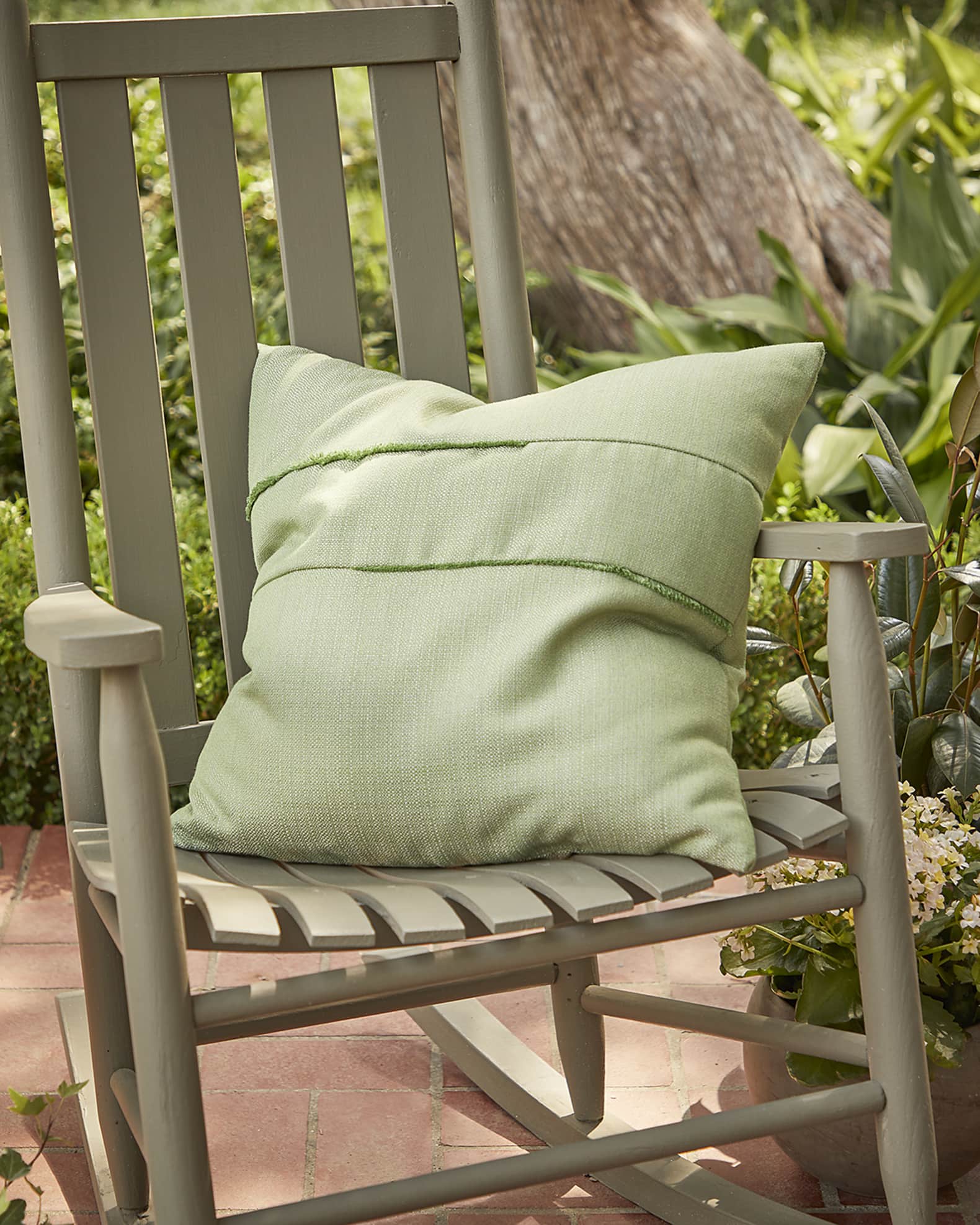 Horchow outdoor pillows sales