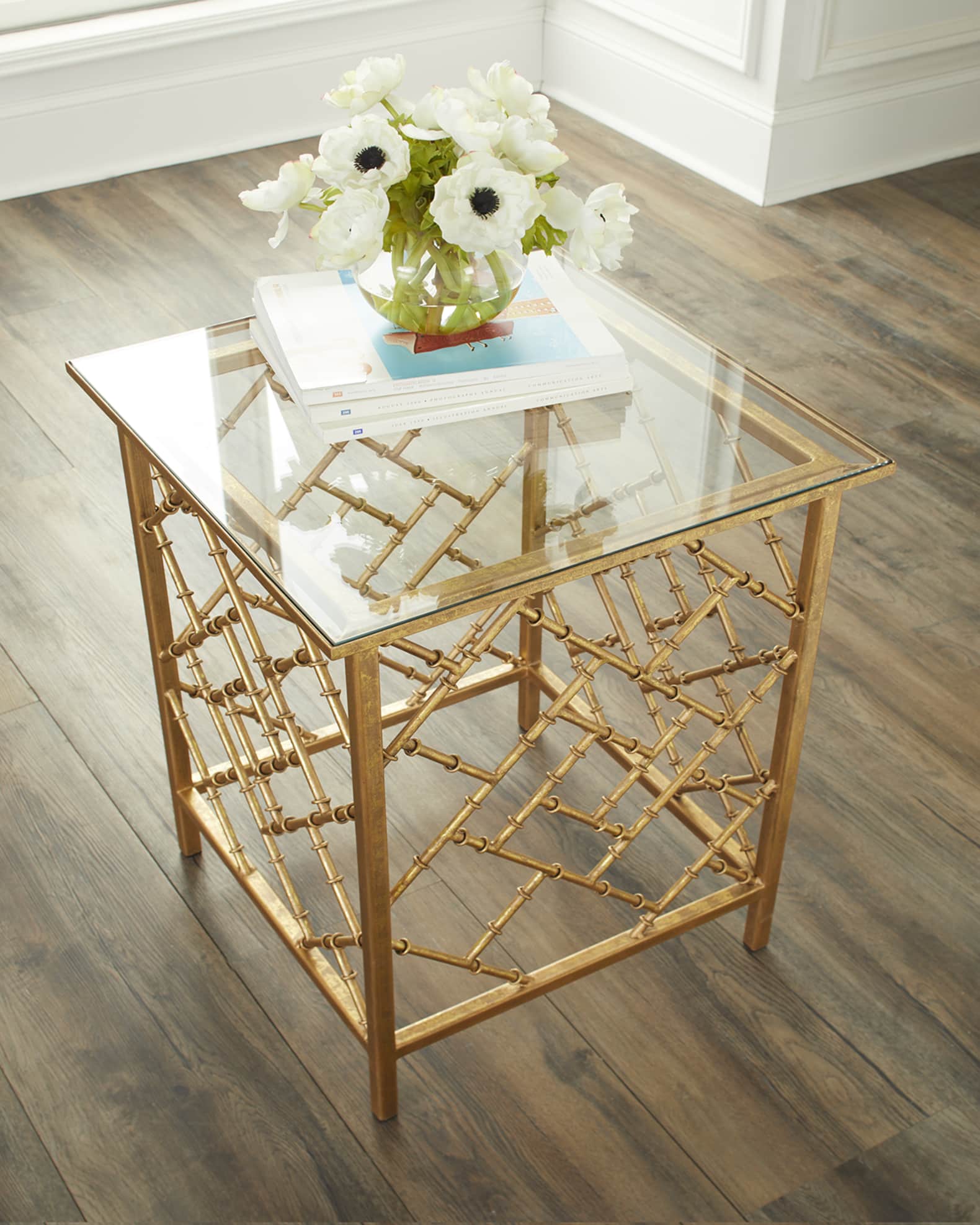 Dios Side Table