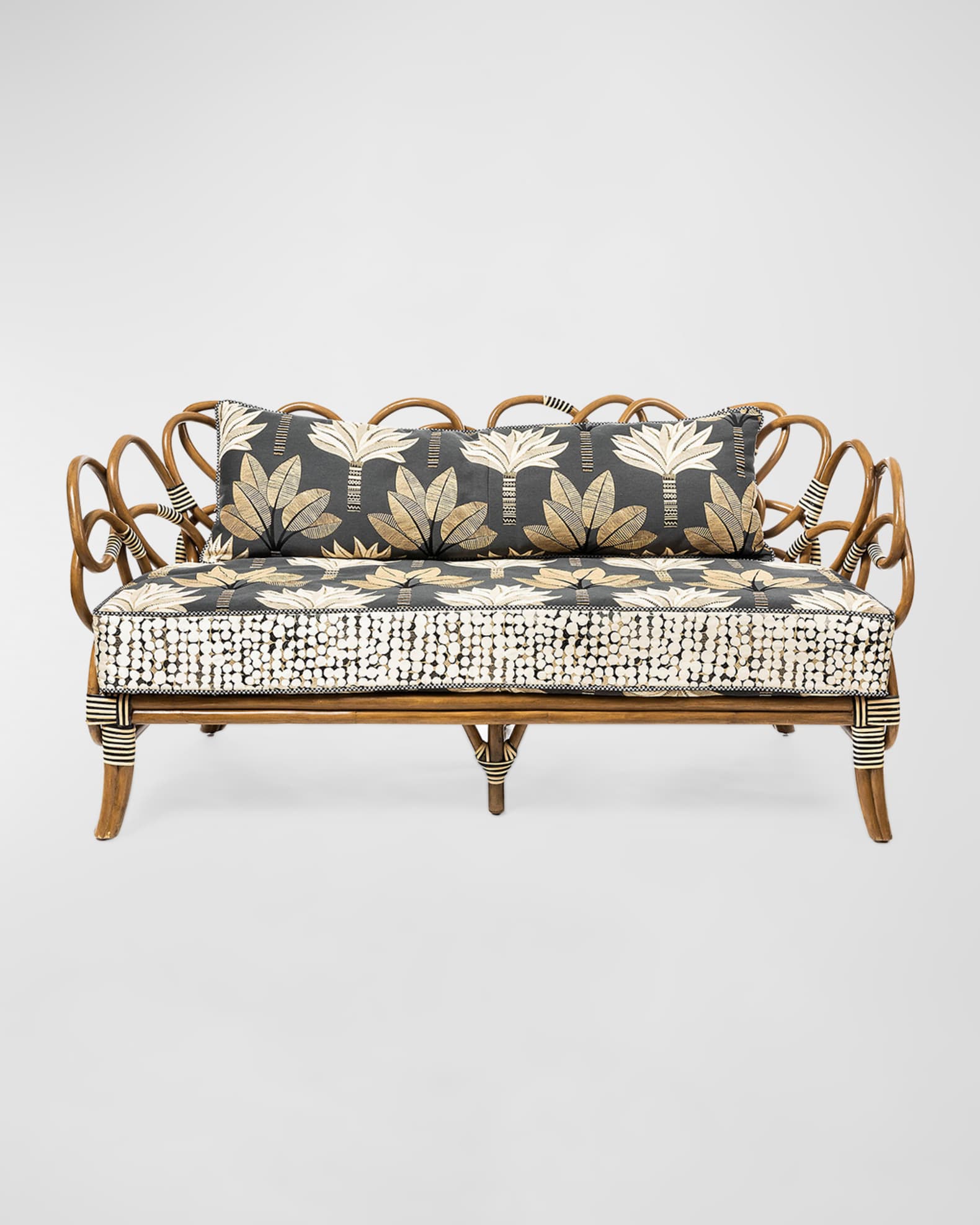 Outdoor rattan settee clearance