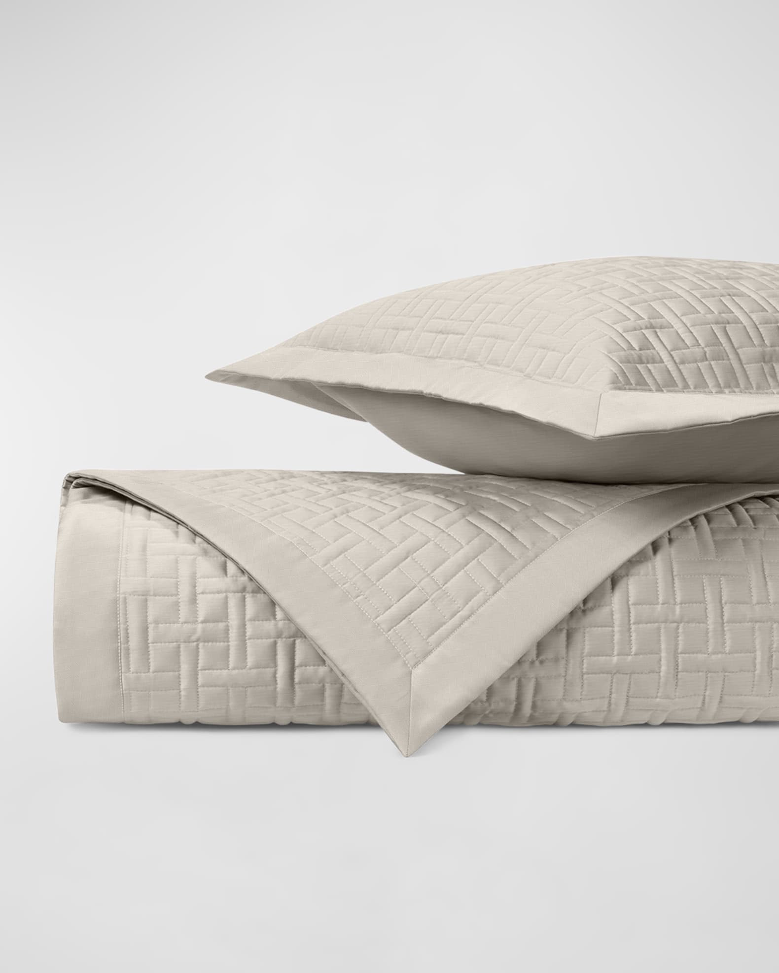 Home Treasures Parquet Quilted Coverlet