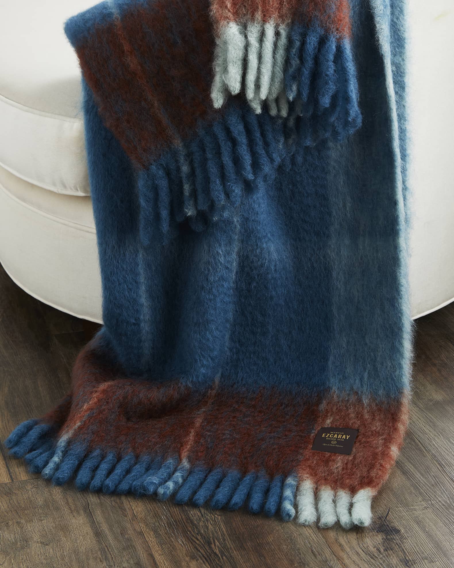 Mantas Ezcaray Twist Frame Collection Mohair-Blend Throw Blanket 