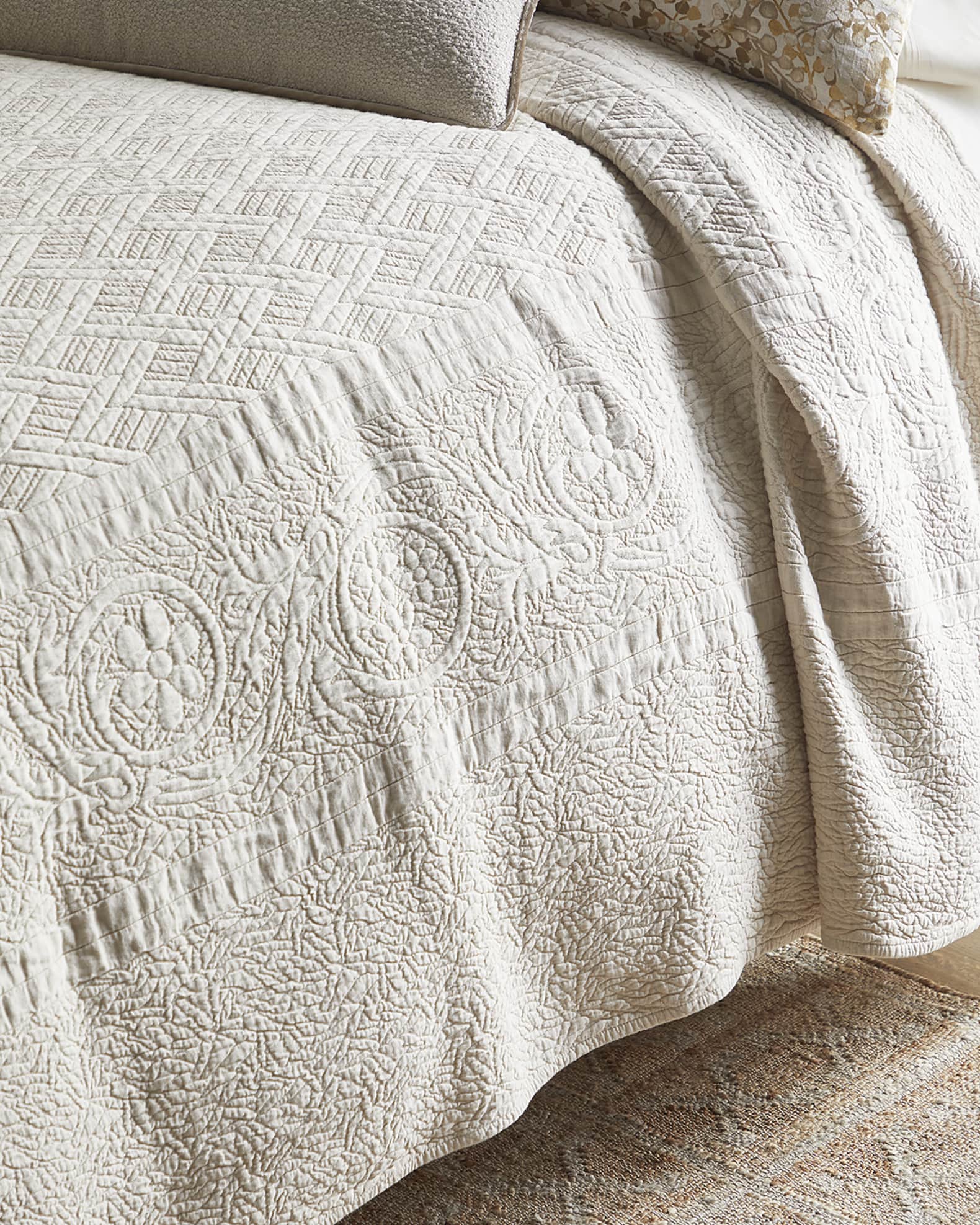 TL at Home Palmer Coverlet