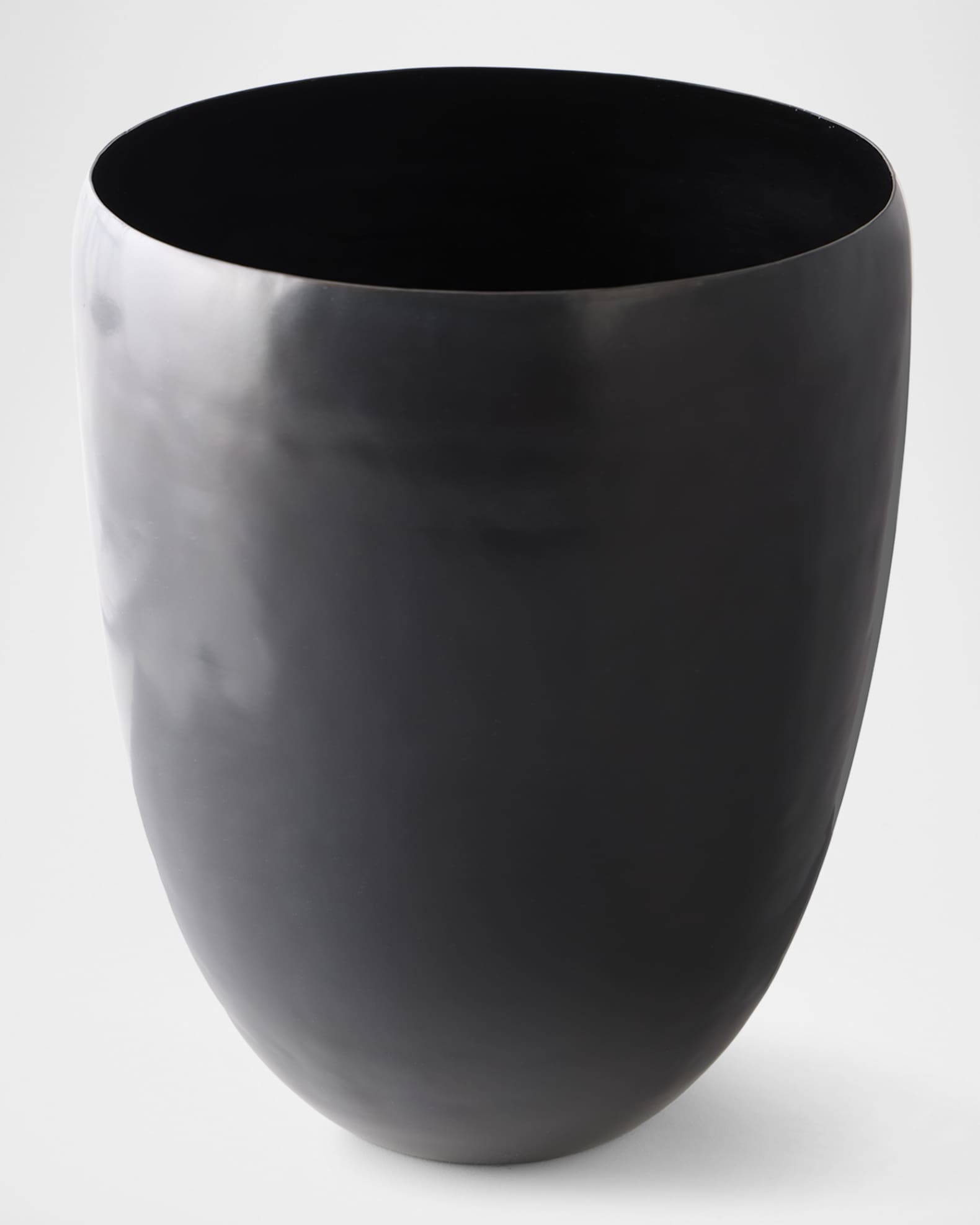 Kassatex Nile Black Wastebasket